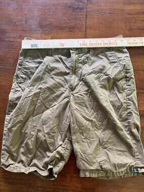 Vans Mens Short, Size 32